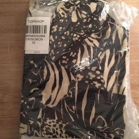 NWT Topshop Tiger Print Crop Top - Picture 5 of 6